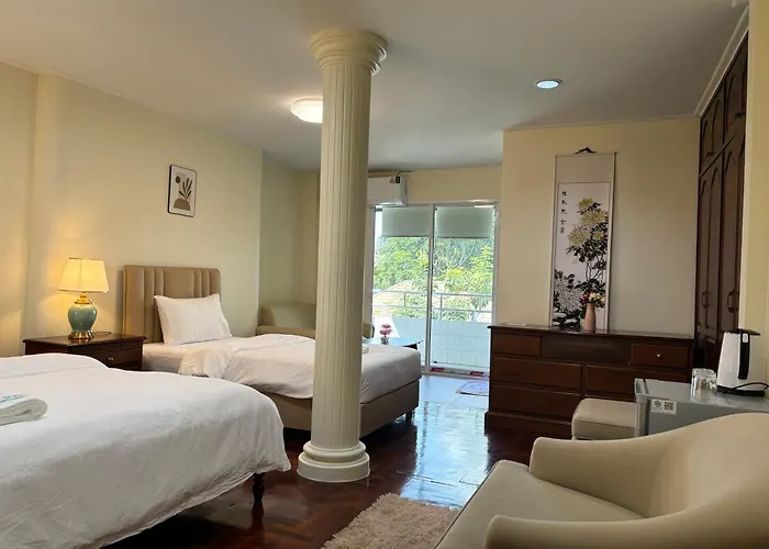 Thonglor Sukhumvit 55 *