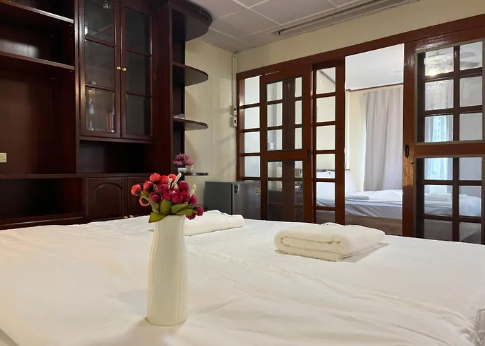 Thonglor Sukhumvit 55 *